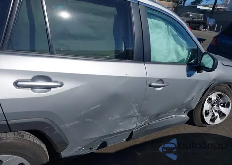 2023 Toyota Rav4 Le z USA, uszkodzony, nr VIN 2T3F1RFV6PW372138